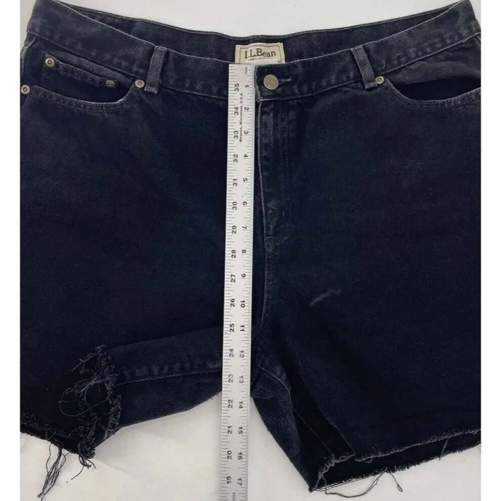 L.L.Bean Plus Size Black‎ Straight Fit Cut Off Raw Hem Shorts Size 20